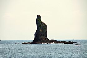 280px-Tategami-Rock6983