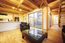 子育て世代必見！段差や階段の不安を解消し、安全で快適な家を建てる秘訣